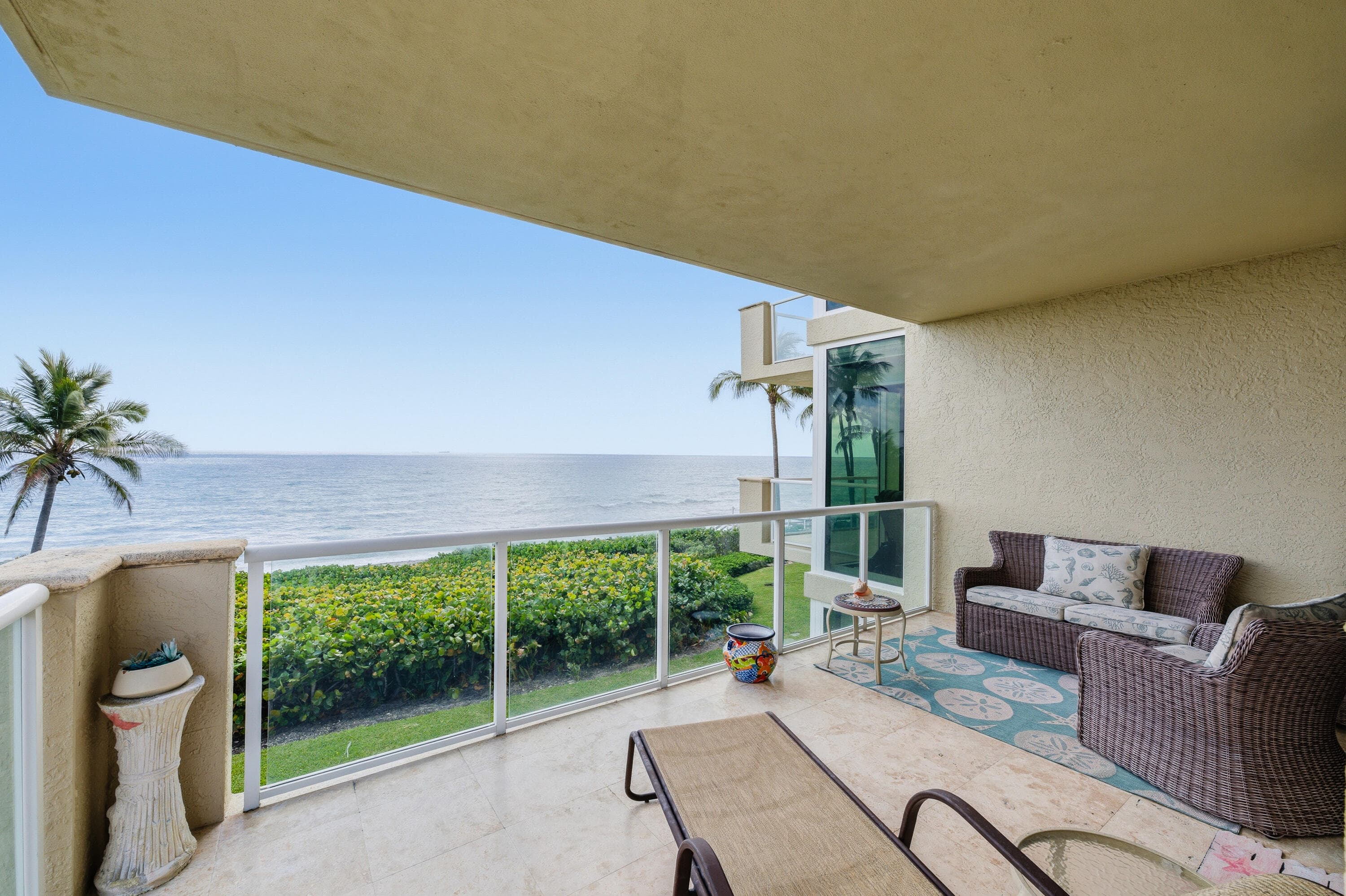 1063 Hillsboro Mile 210, Hillsboro Beach, FL 33062, Unit 210
